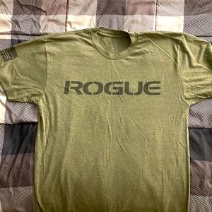 Mens medium ROGUE AMERICAN MADE shirt